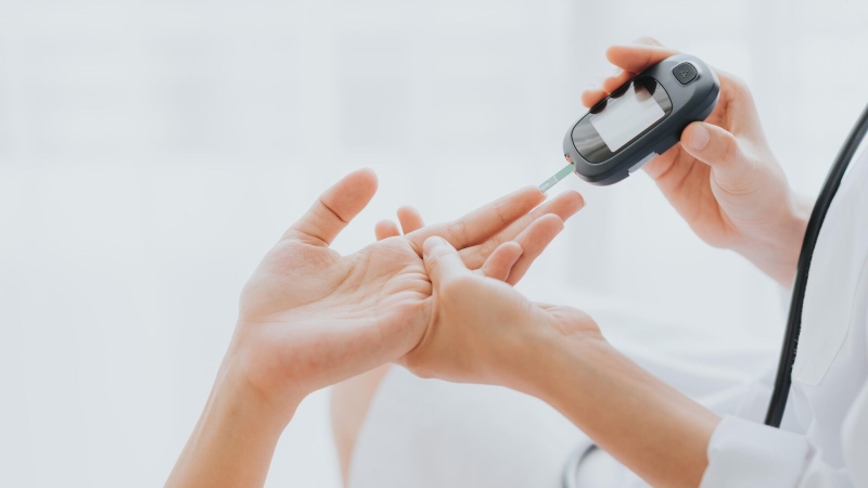 На борьбу с диабетом и гепатитом заложили 77,4 миллиарда рублей