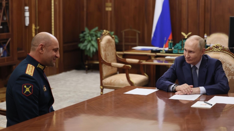 Путин оценил подготовку космических войск