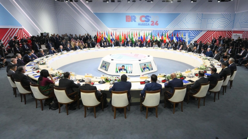 Президент Ирана высказался о важности нацвалют и Нового банка развития