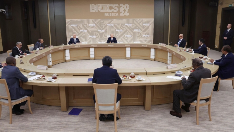 Президент ОАЭ прибыл в Москву с официальным визитом