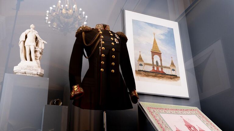 Музеи Кремля впервые рассказывают историю создания памятника Александру II