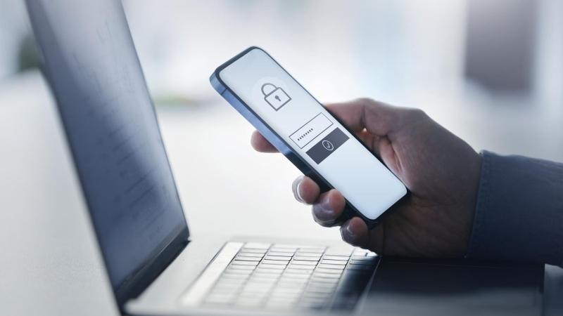 ОК сократили токсичность в комментариях почти вдвое с помощью ИИ