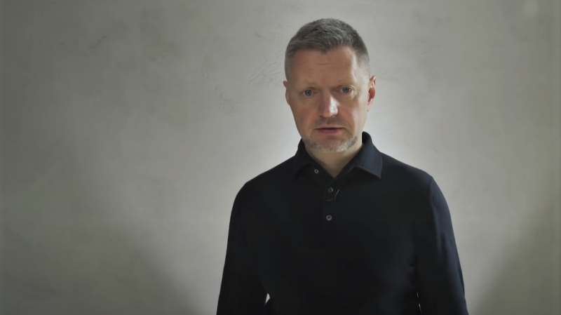 В Узбекистане задержали съемочную группу журналиста Пивоварова*