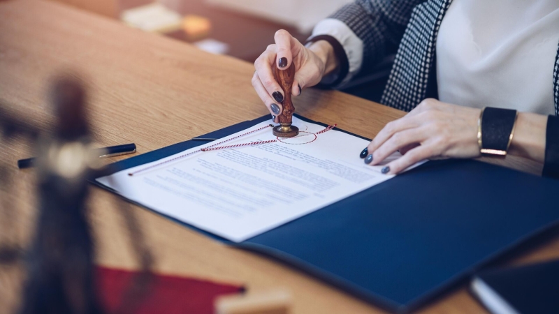 Смена фамилии: юристы рассказали о процедуре и кому в ней могут отказать