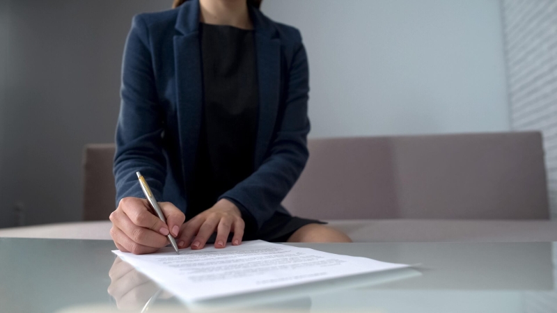 Увольнение по собственному желанию: как правильно оформить заявление