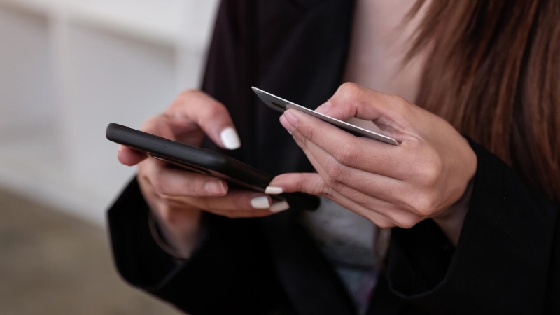 ЦБ обязал банки устранить проблему хищений со счетов через приложения