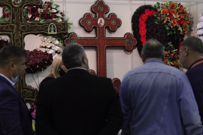 Пособие на погребение в 2025 году: кто может получить и как оформить