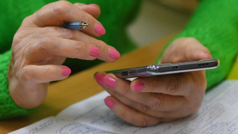 РКН сообщил о ночных сбоях в работе иностранных мессенджеров