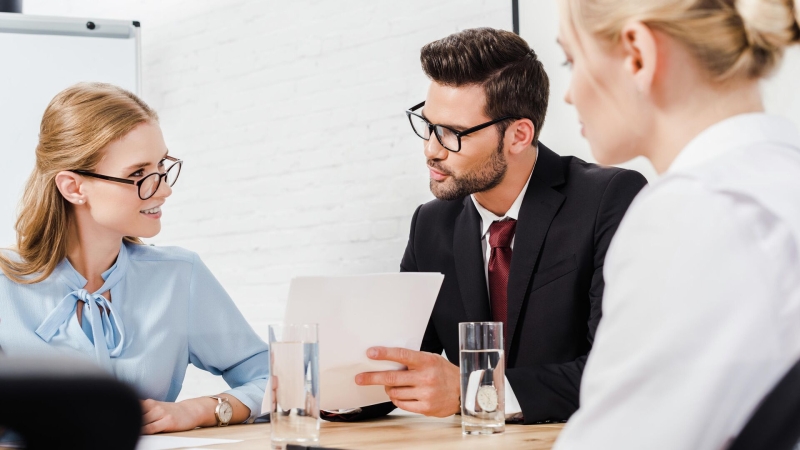 Исследование показало рост предлагаемой зарплаты для соискателей в России