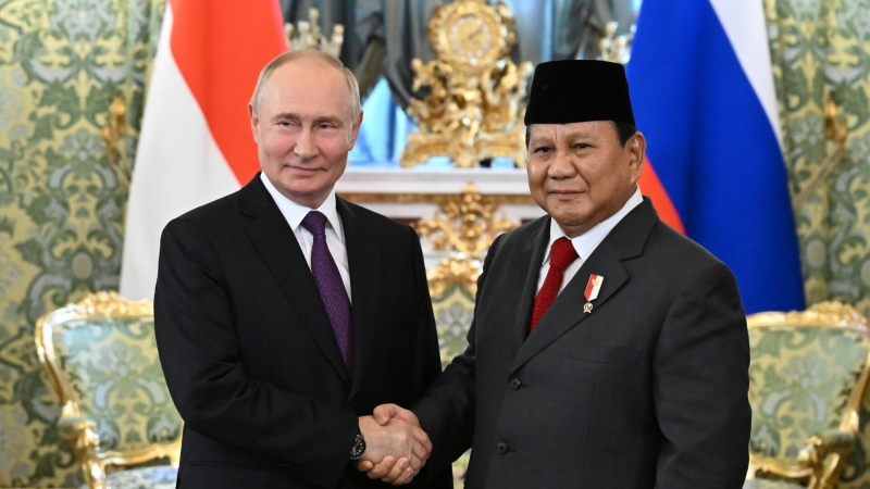 Ушаков оценил рост товарооборота между Россией и Индонезией