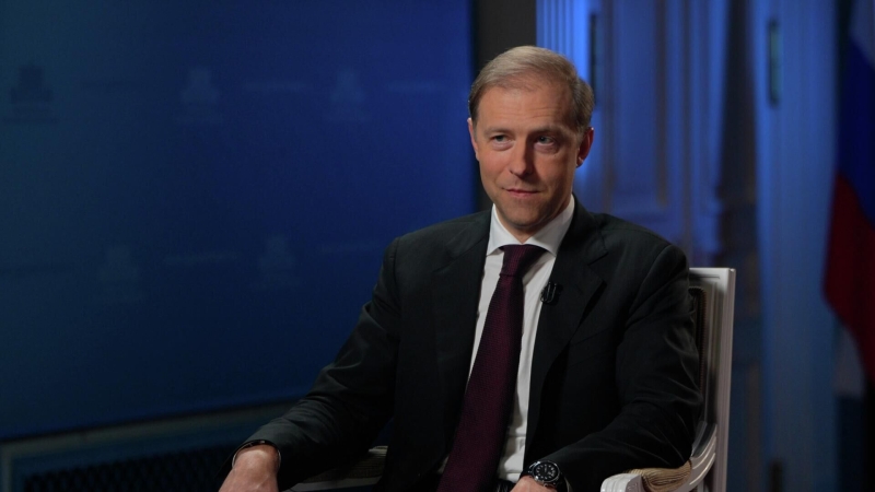 Мантуров призвал развивать биотехнологии в России