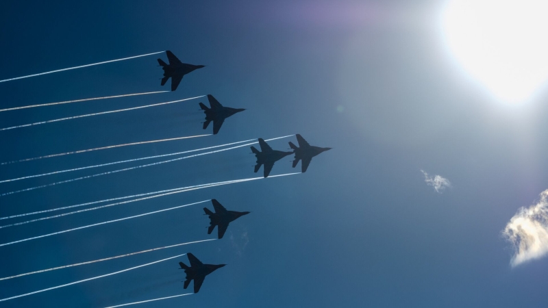 Аэродромную сеть ВС России обеспечат укрытиями для защиты самолетов