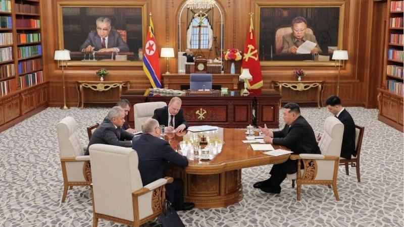 Ким Чен Ын выразил готовность поддерживать меры России по Украине