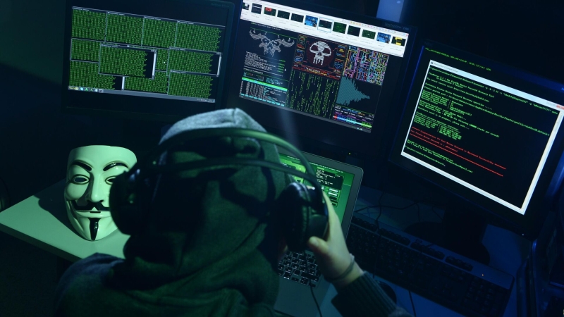 Бывший американский военный признал вину во взломе баз данных