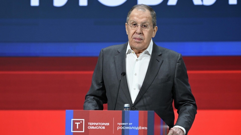 Лавров рассказал, куда мог бы поступить помимо МГИМО