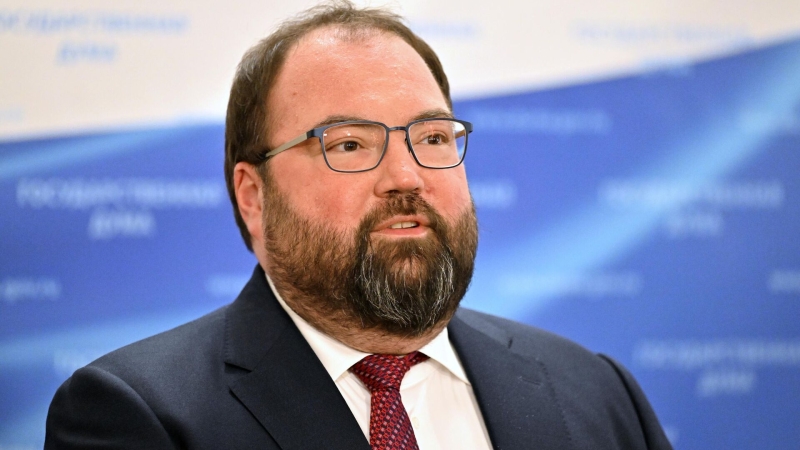 Шадаев оценил закон о штрафах за поиск экстремистских материалов