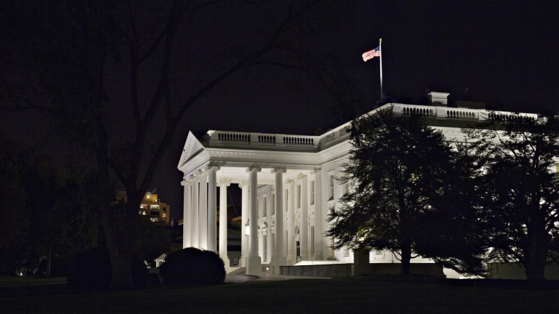 СМИ: в Белом доме обсуждают позитивные стимулы для переговоров с Россией