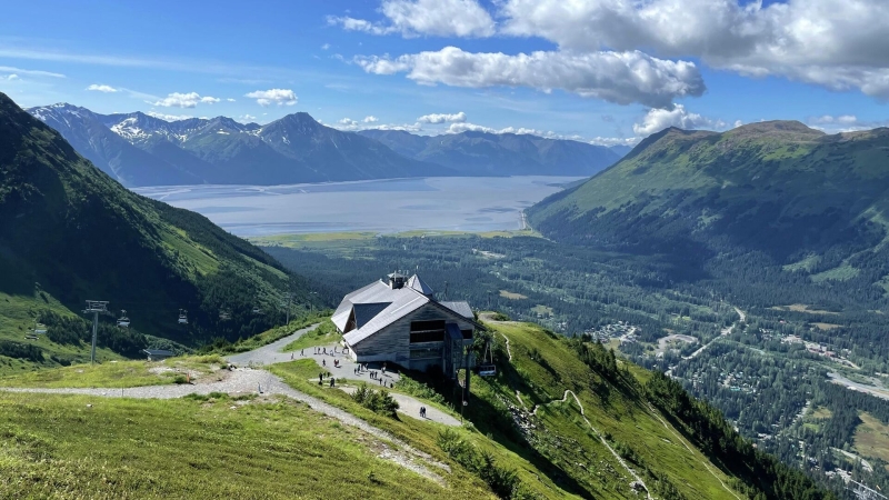 Украинский конфликт на Аляске никому не интересен, заявил бизнесмен