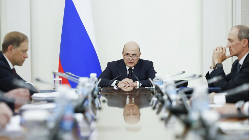 Правительство направит еще 5,5 млрд рублей на новые зарядные станции