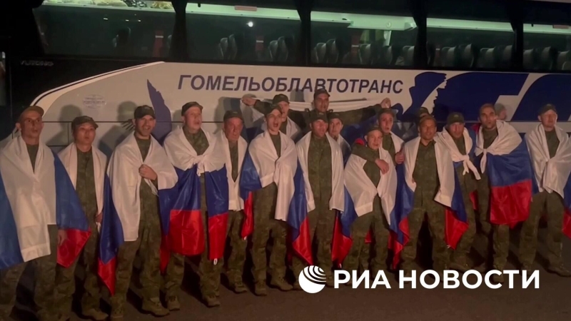 Российские пленные, вернувшиеся с Украины, созвонились с родными