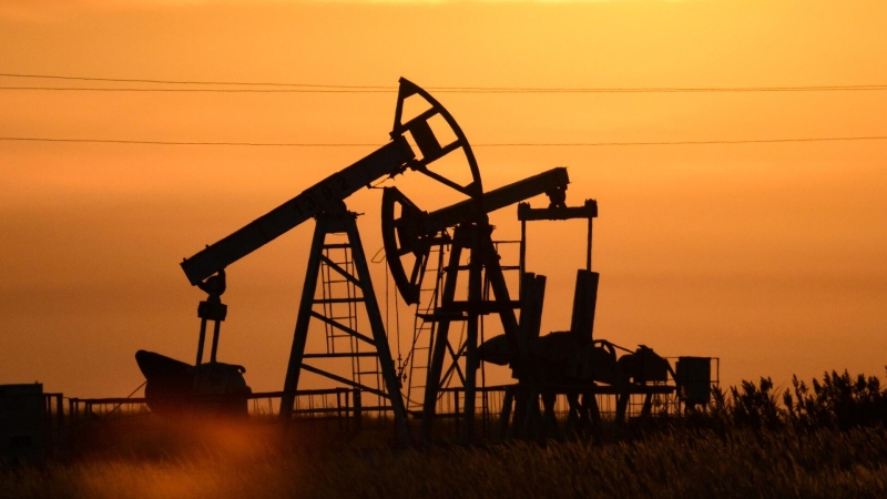 Росконгресс призвал снизить налоговую нагрузку на нефтяной сектор