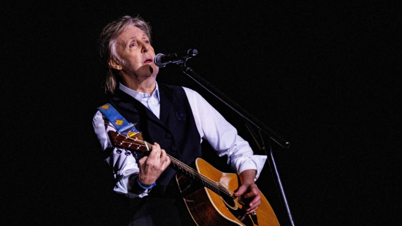 ИИ опроверг теории о двойниках Пола Маккартни и Бритни Спирс