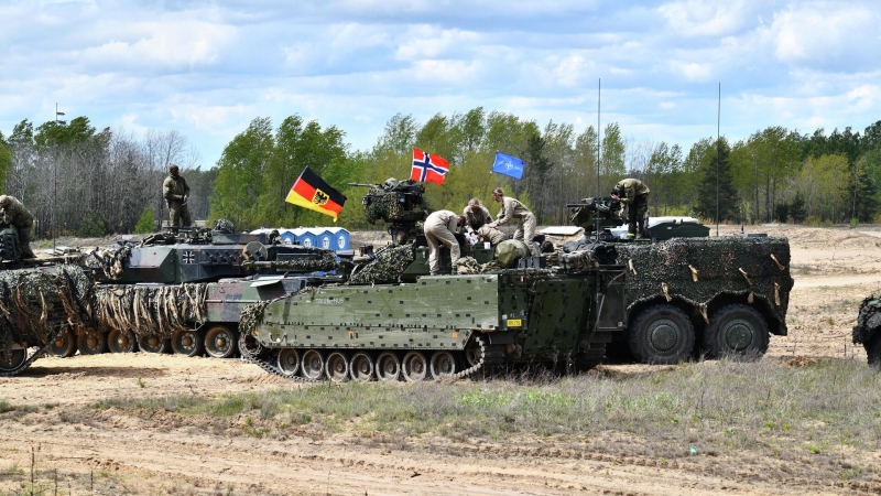 СМИ: порядка десяти стран готовы направить войска на Украину