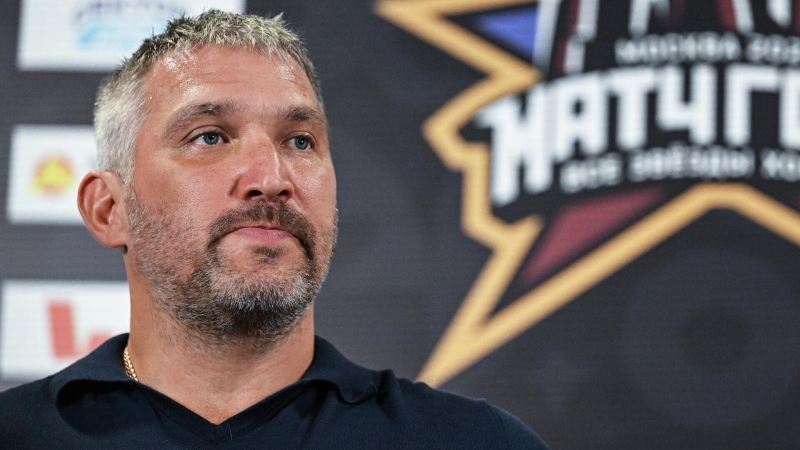 США рассматривали возможность высылки Овечкина, пишут СМИ