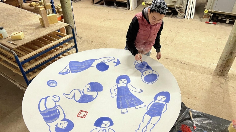 Новосибирский мастер поместил в игольное ушко котенка по имени Гав