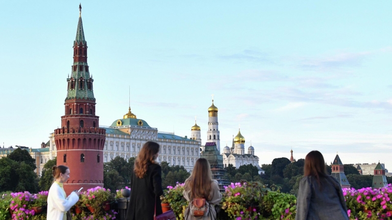 Москва задает стандарты для других городов, считают в Сербии и Италии