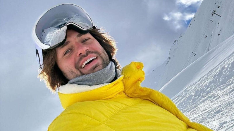 МВД переобъявило в розыск блогера, бросившего в снег маленького сына