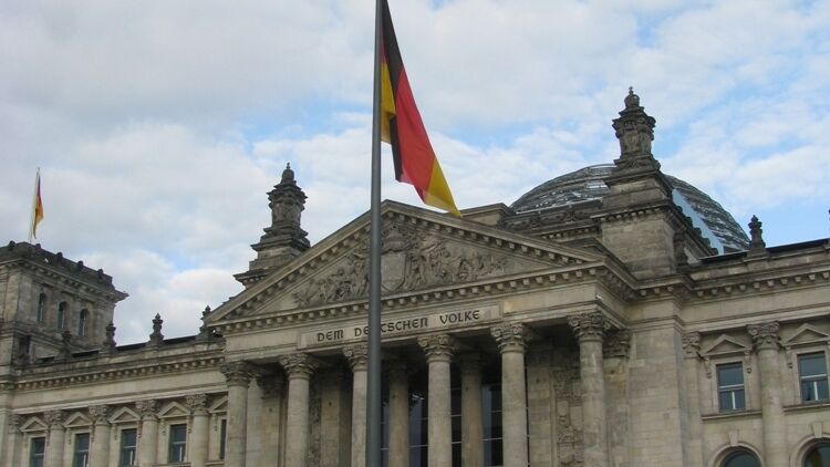 Немецкий политик заявила, что ФРГ следует потребовать от США вывода ЯО