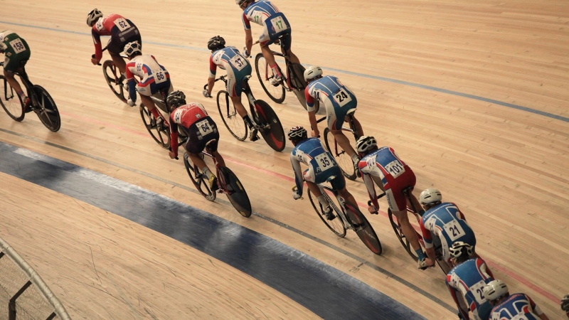 Иван Ермаков завоевал третью медаль на ЧМ по паравелоспорту на треке