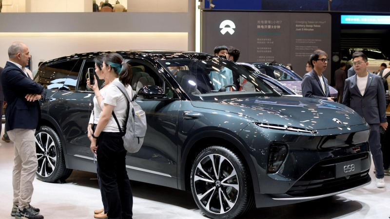 Ввоз китайских смартфонов в Россию в сентябре упал почти вдвое