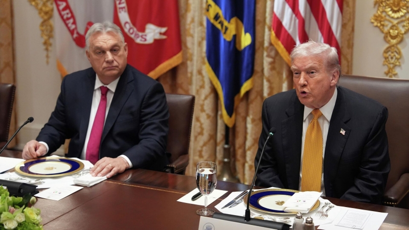 Венгрии тяжело отказаться от закупок нефти из России, заявил Трамп