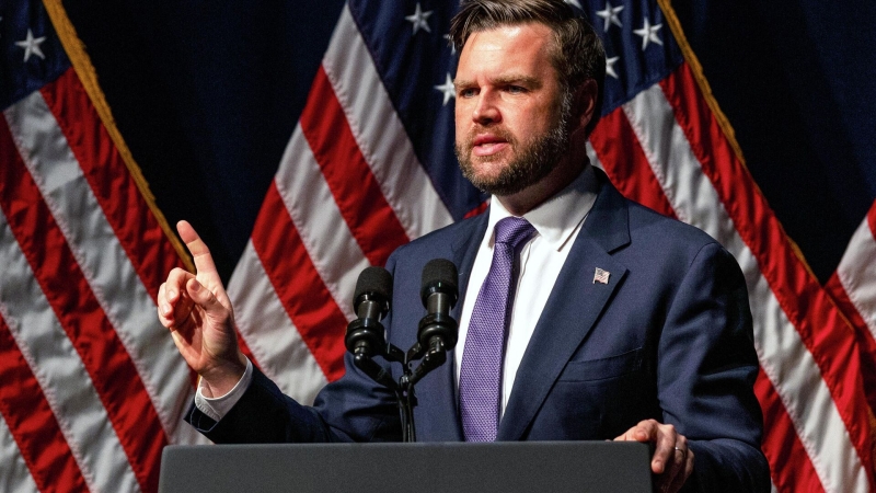 Вэнс шутливо напомнил о перепалке с Зеленским