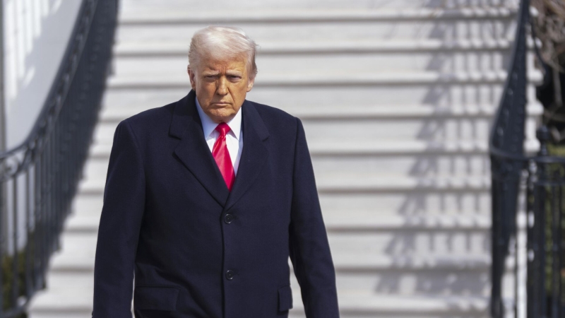 СМИ: экс-главу ЦРУ вызвали в суд по делу о связях Трампа с Россией