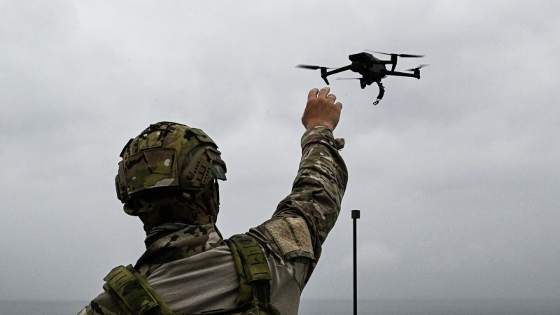 Российские специалисты изучают оптику сбитого под Часовым Яром дрона