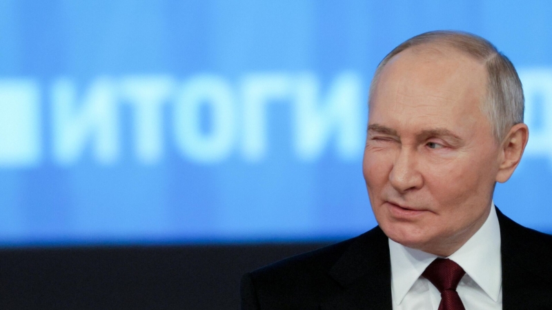 Лже-колл-центров прямой линии с Путиным пока не фиксировали, сообщил Песков