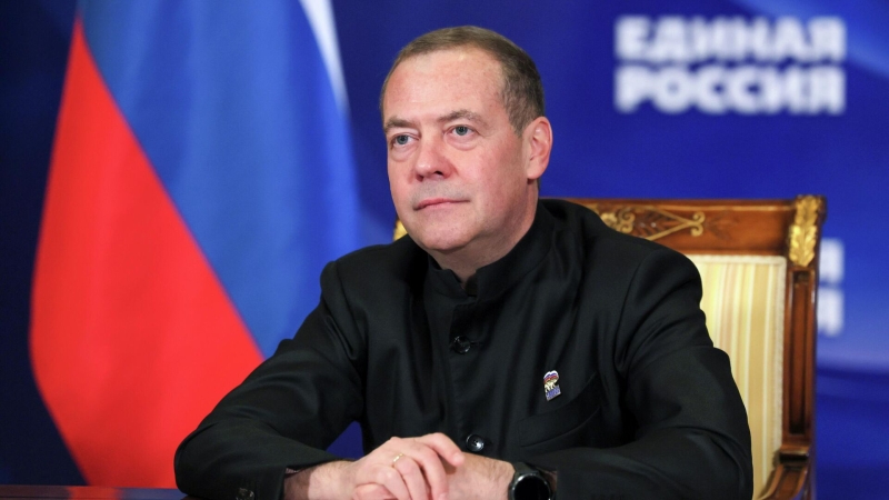 Путин провел встречу с губернатором Курской области