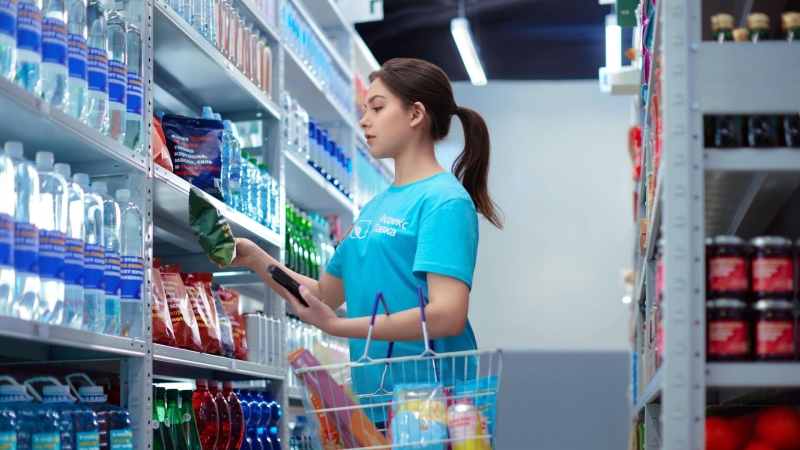 ИИ-помощник Яндекс Лавки научился распознавать голосовые команды