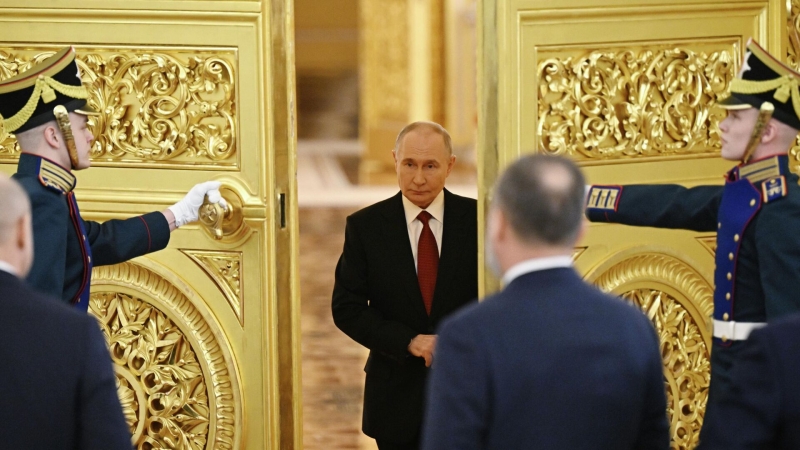 ИИ будет создавать новые вакансии в инженерной сфере, заявил Путин