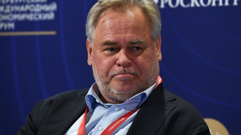 Путин призвал решать вопрос безопасности использования ИИ