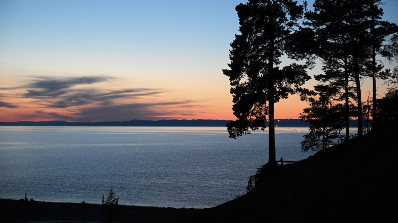 Путин разрешил создавать туристические объекты на базе старых маяков